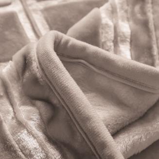 Koc akrylowy tłoczony VITO 160x200 geometryczny wzór taupe