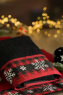 Ręcznik świąteczny z żakardową bordiurą zdobioną haftem RUDOLF 70x140 Eurofirany czarny