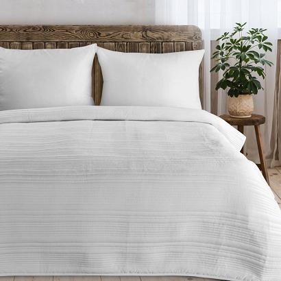 Narzuta dekoracyjna TARA 170x210 biała pikowana w pasy