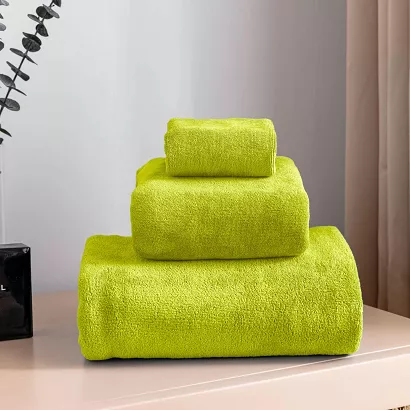 Ręcznik szybkoschnący z mikrofibry ACTIV 50x90 limonkowy