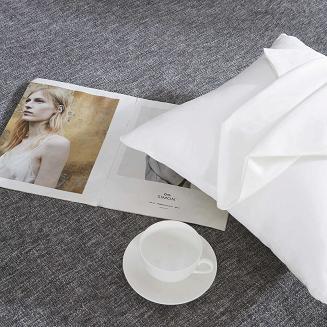 Poszewka satyna bawełniana SIN 40x40 biała