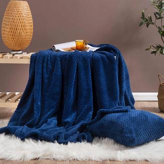 Koc narzuta z mikrofibry Monte 200x220 granatowy