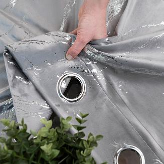 Zasłona gotowa na przelotkach MARMA 140x250 jasnoszara ze srebrnym nadrukiem