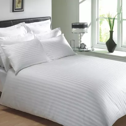Pościel hotelowa adamaszek 160x200 biała bawełniana pasy 1cm zapinana na zamek