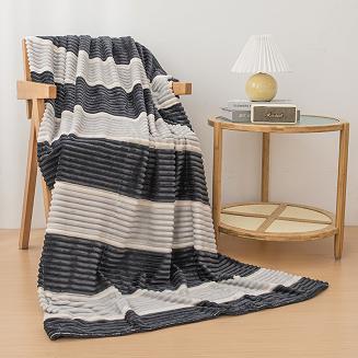 Koc pluszowy Plush Dream 200x220 tłoczony pasy kremowy szary grafitowy