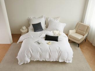 Pościel satyna bawełniana 140x200 Ruffy Premium biała z falbanką