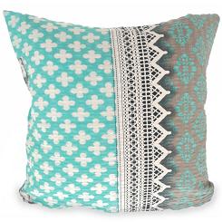 Poszewka z kory 50x60 wzór miętowo-szara koronka z kokardami