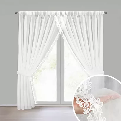 Firana gotowa na taśmie ARTEMIDA 400x250 Eurofirany biała z etaminy kwiatowa aplikacja na bokach