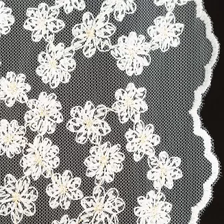 Firana gotowa na taśmie DAISY 140x270 Eurofirany biały
