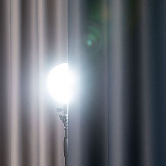 Zasłona gotowa typu blackout na przelotkach DONA 140x 250 ciemnoszara