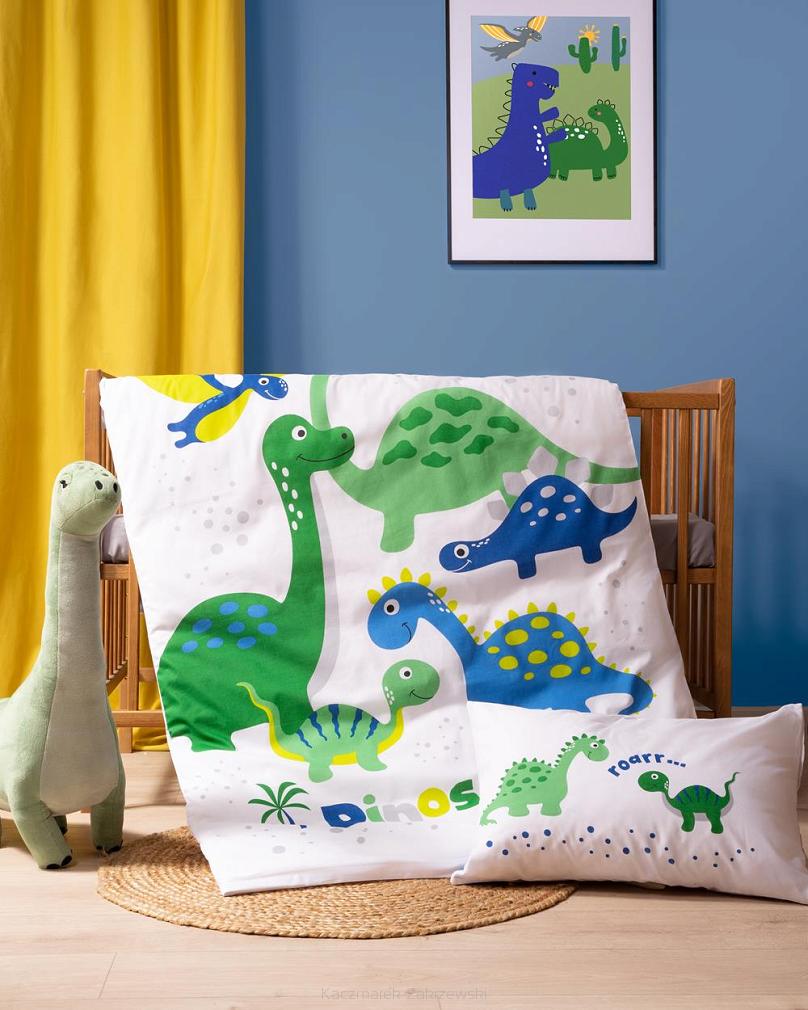 Pościel bawełniana 100x135 biała w zielone niebieskie wesołe dinozaury + cyferki