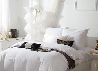 Pościel Queen 160x200 biała ze złotą lamówką bizą