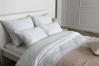 Pościel bawełniana Retro 140x200 biała z lamówką Złota