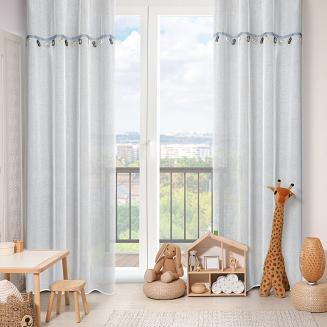 Firana gotowa na przelotkach CAR Eurofirany biała ozdobiona taśmą z samochodzikami