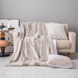 Poszewka dekoracyjna Rabbit 45x45 beżowa futrzana