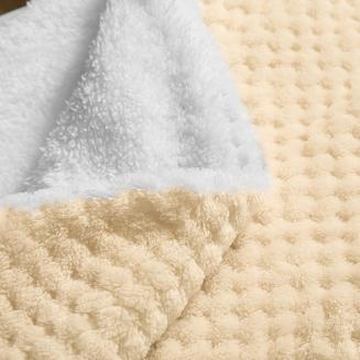 Koc narzuta Sherpa 150x200 jasnobeżowy biały dwustronny baranek