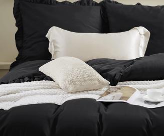 Pościel Ruffy 140x200 czarna z falbanką