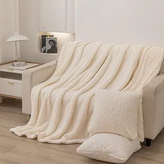 Kremowa Poszewka z Bukli 50x70  Baranek Dreamy Boucle