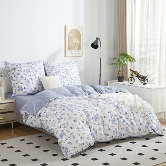 Pościel satyna bawełniana 220x200 kremowa niebieska delikatne kwiaty liście