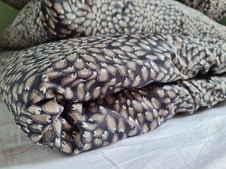 Pościel satynowa 160x200 grafitowa beżowa kwietne rozety