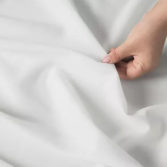 Zasłona gotowa na przelotkach BASIC 145x250 półprzezroczysta biała