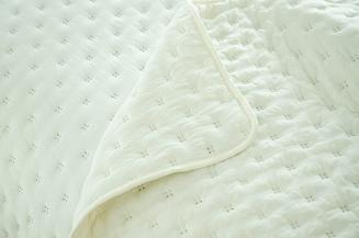 Narzuta dekoracyjna TERRA 160x200 pikowana kość słoniowa