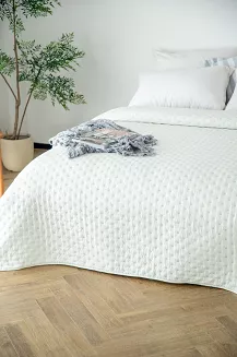 Narzuta dekoracyjna TERRA 160x200 pikowana kość słoniowa