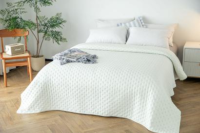 Narzuta dekoracyjna TERRA 160x200 pikowana kość słoniowa