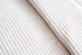 Koc bawełniano-akrylowy 200x220 Lady narzuta pled na łóżko pudrowy