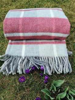 Koc wełniany z frędzlami 160x200 kratka szra bordowa