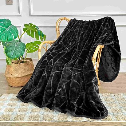 Koc akrylowy na fotel tłoczony LIV 80x160 gruby ciepły czarny