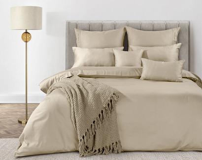 Pościel satynowa ELEGANT1D 140x200 Eva Minge Eurofirany beżowa z haftowanym logo