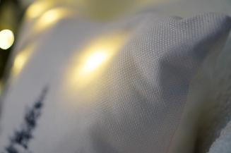 Poszewka dekoracyjna świecąca LED 40x40 świąteczna choinka