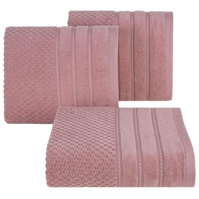 Ręcznik bawełniany ADORE 70x140 Eurofirany ciemnoróżowy o ryżowej strukturze