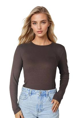 Prążkowana koszulka damska z wiskozy z długim rękawem Irma czekoladowa