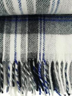 Koc wełniany z frędzlami 160x200 kratka kremowy szary granatowy