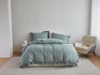 Pościel satyna bawełniana 220x200 Ruffy Premium szałwiowa z falbanką