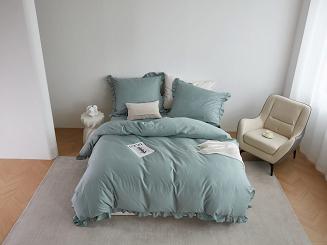 Pościel satyna bawełniana 220x200 Ruffy Premium szałwiowa z falbanką