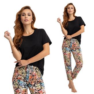 Piżama damska LUNA kod 679 czarna wielokolorowa / egzotyczne liście