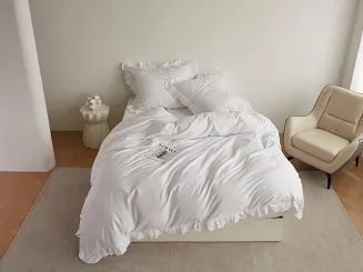 Pościel satyna bawełniana 220x200 Ruffy Premium biała z falbanką