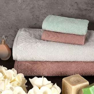 Ręcznik bawełniany LOREN 70x140 Eurofirany pudrowy welwetowa bordiura w zygzak