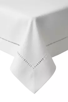 Obrus dekoracyjny CLASSY 140x220 biały z mereżką