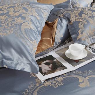 Ekskluzywna Pościel Atłasowa Z Haftem 160x200 AT016