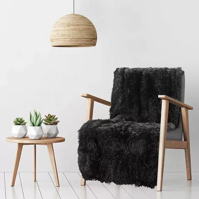 Koc narzuta TIFANY 70x160 Design91 czarny o strukturze futra