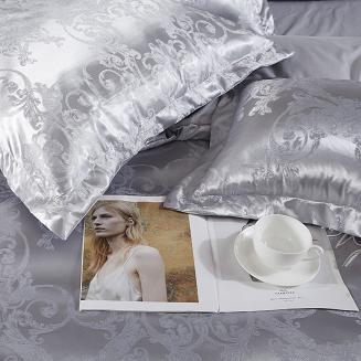Ekskluzywna Pościel Atłasowa Z Haftem 160x200 AT007