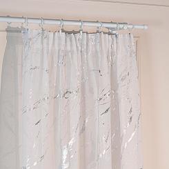 Firana gotowa na taśmie z ołowianką MARMA 140x250 biała ze srebrnym nadrukiem