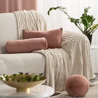 Poszewka dekoracyjna GAJA4 śr. 24 Eurofirany ciemnoróżowa kula z wypełnieniem