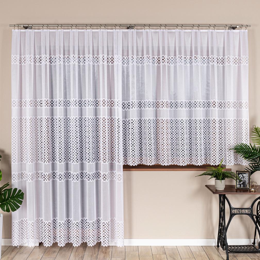 Firanka żakardowa gotowa na prosto na żabki ADRIANNA 300x250 biała