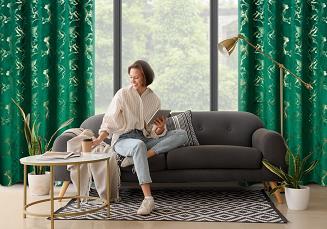 Zasłona gotowa na przelotkach RAJA 140x250 Eurofirany ciemnozielony