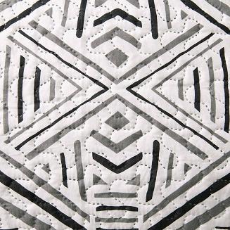 Narzuta dekoracyjna Tarik 170x210 Darymex czarno biała w ozdobne romby